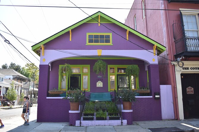 45-Minute Marigny Triangle Highlights Tour in New Orleans - Starting at the Jazz Museum and old US Mint