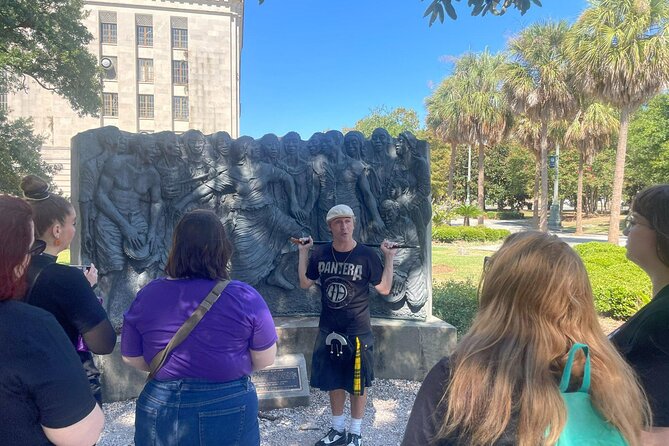 Adults-Only Voodoo History Guided Walking Tour in New Orleans - The midway break at Conjure New Orleans