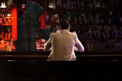 Crawl New Orleans: Haunted Bar Crawl with Shot Included