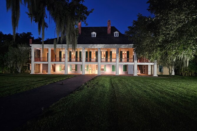 Destrehan Plantation Haunted Night Tour - The 30-minute ride from New Orleans