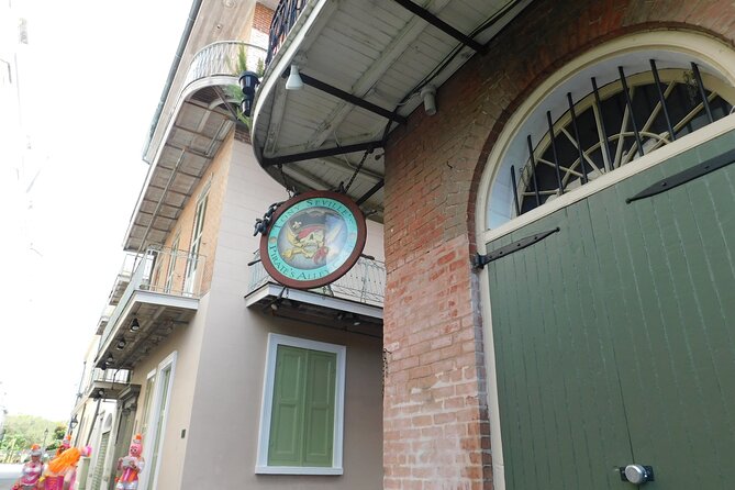 Eras of New Orleans: A History Lover's Walking Tour - St. Louis Cathedral and the business of survival