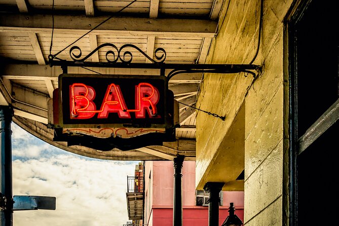 French Quarter Boozy Lunch Crawl with Seafood Boil - What the $72 price really covers