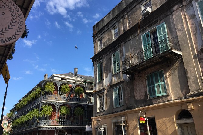 French Quarter Historical Sights and Stories Walking Tour - The French Quarter: reading the neighborhood