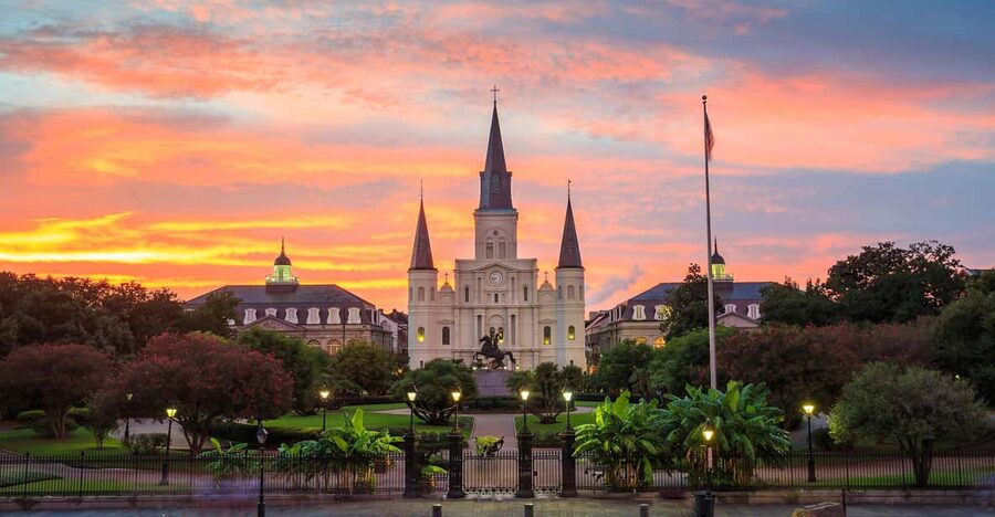 French Quarter History: Walking Tour - A guide who tells more than a prepared script