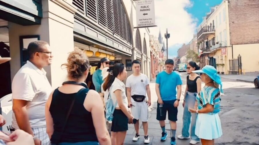 French Quarter History: Walking Tour - Timing, crowds, and the Jazz Fest lesson