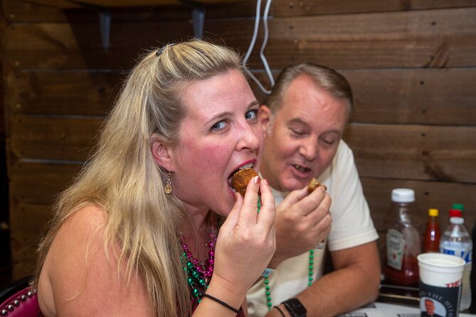 French Quarter walking Food Tour Famous Flavors of New Orleans - Little Vic’s and the muffuletta courtyard