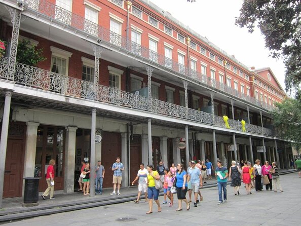 French Quarter Walking Tour With Comp 1850 House Museum Admission - Why this two-hour walk works well in New Orleans