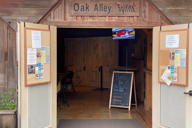 Full-Day Oak Alley Plantation & Airboat Swamp w/Transfer - What the $155 price really covers