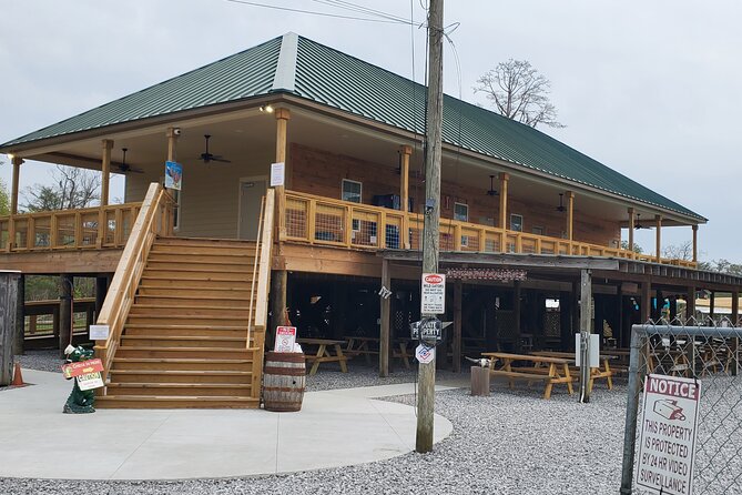 Full Day Plantation and Swamp Tour in New Orleans - A 35-minute ride to the Cajun Pride swamp