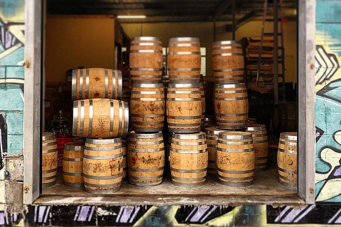 Guided Distillery Tour & Rum Tasting - Key points at a glance