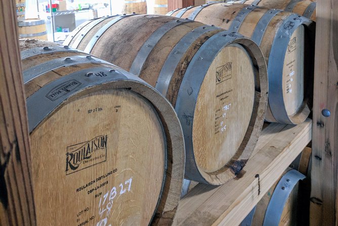 Guided Distillery Tour & Rum Tasting - Who should book this rum tour