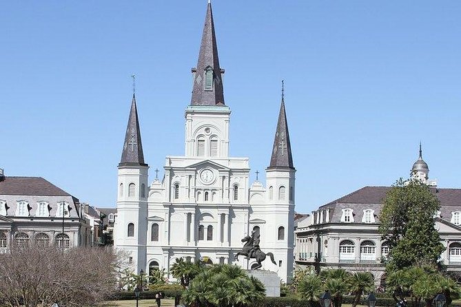 Henley's Private Tours - "Educational-Thoughtful-Entertaining" - French Quarter, Jackson Square, and Cafe Du Monde