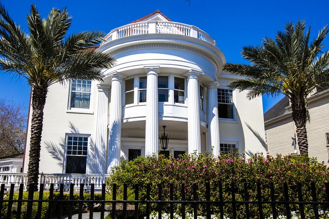 Henley's Private Tours - "Educational-Thoughtful-Entertaining" - Lake Pontchartrain and the aftermath of Katrina