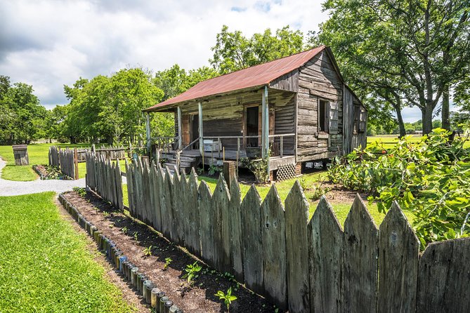 Laura Creole Plantation Guided Tour - Gardens, sugar fields, and the outdoor portion