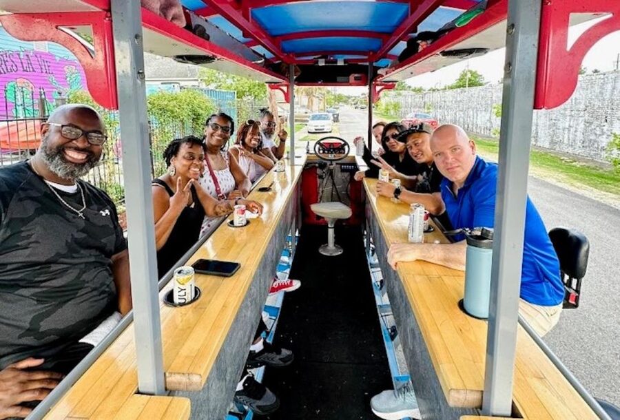 Mid-City Party Bike Bar Crawl - What happens during the 105-minute ride