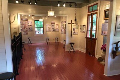 N’awlins Luxury: Laura Plantation Tour w/Transportation