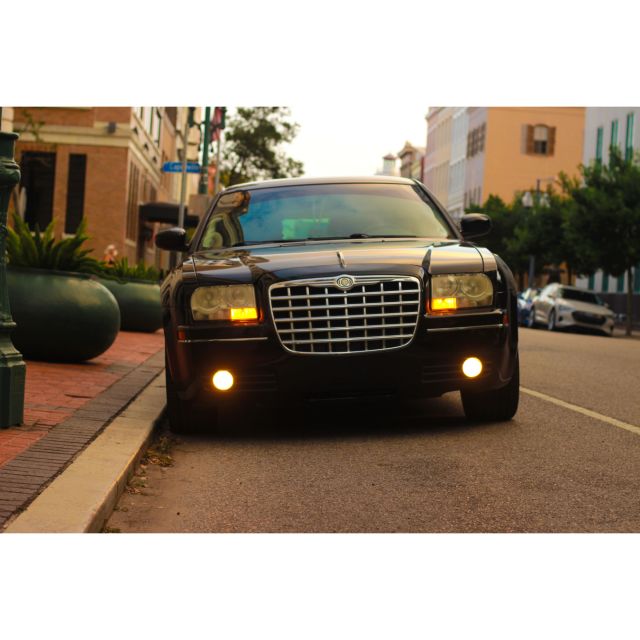 New Orleans: 1-Way Private Airport Transfer - From baggage claim to a private car