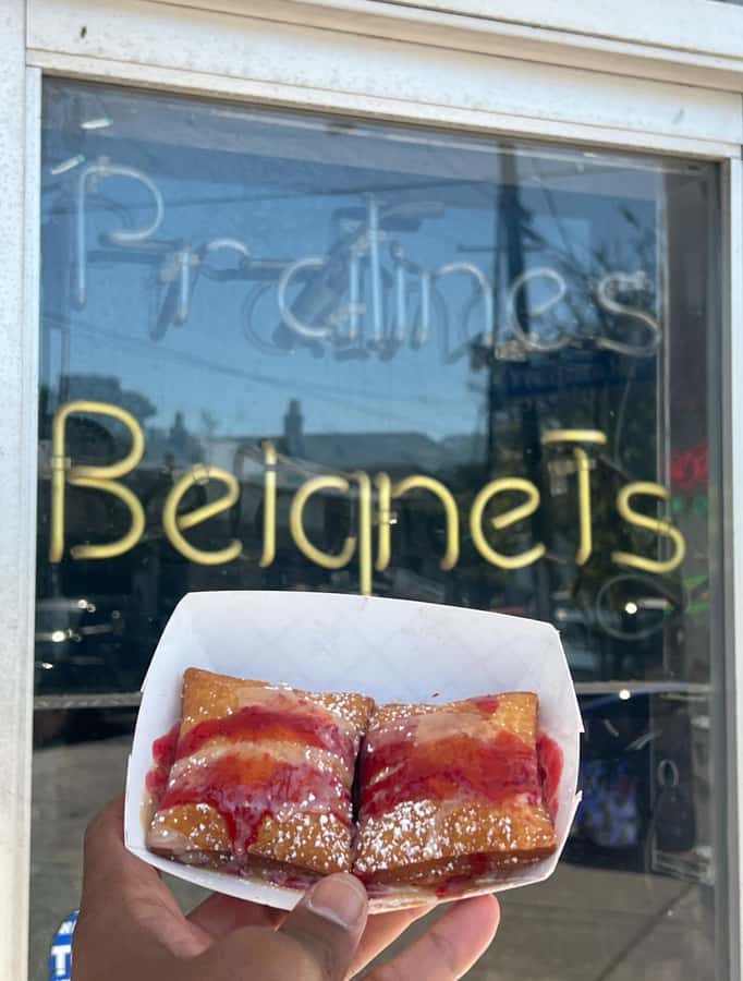 New Orleans: Bad and Boujee Beignets Culture Walking Tour - The sweet beignet: familiar for a reason