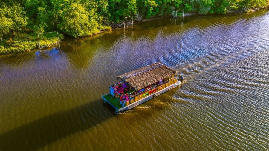 New Orleans: BYOB Tiki Boat Bayou Party and Wildlife Tour - Practical preparation for the boat