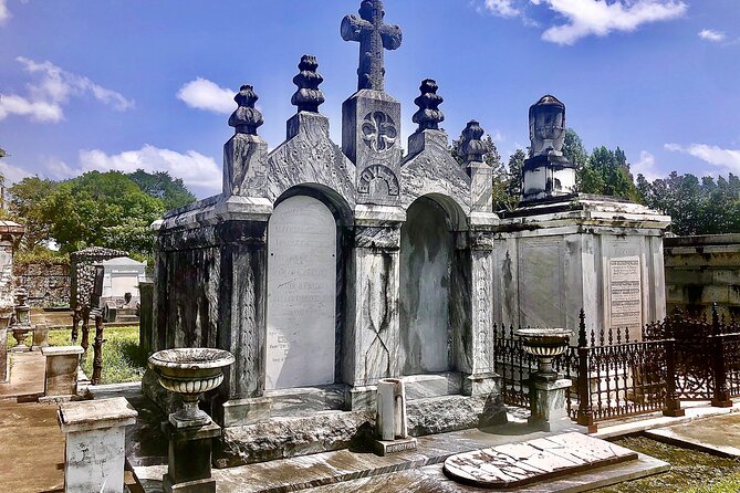 New Orleans Cemetery Walking Tour - Is This a Good Tour for Families?