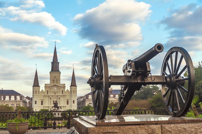 New Orleans City and Cemetery Sightseeing Tour - What this two-hour city tour really gives you