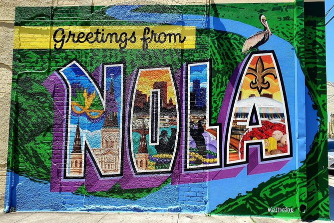 New Orleans City Bike Tour - The Mississippi levee and the river that shaped the city
