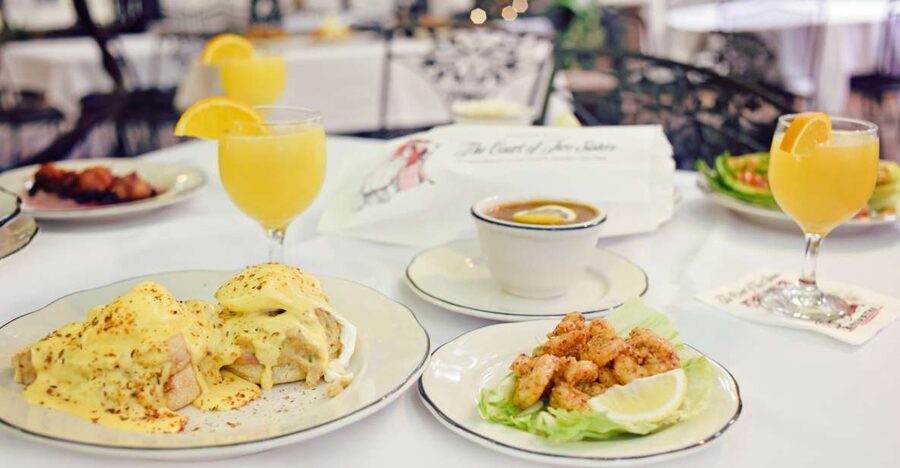 New Orleans: 'Court of Two Sisters' Jazz Brunch Buffet - The Louisiana dishes worth trying first
