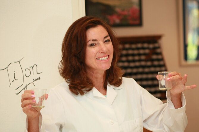 New Orleans: Craft Your Own Signature Perfume or Cologne - Making perfume on Toulouse Street