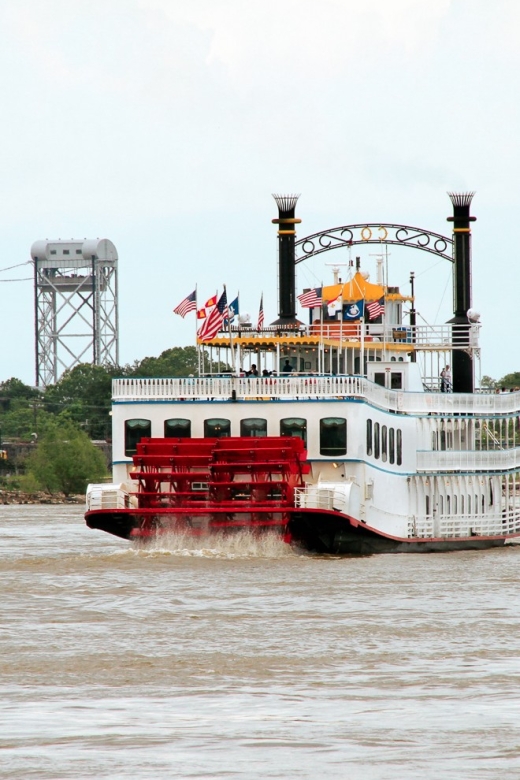 New Orleans: Creole Queen History Cruise with Optional Lunch - The return ride and views from the deck