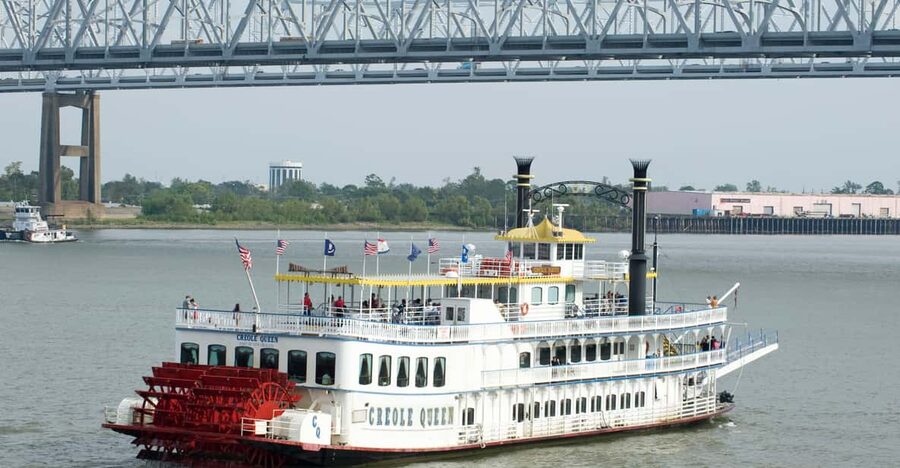 New Orleans: Creole Queen Weekend Morning Jazz Cruise - A paddlewheeler morning on the Mississippi