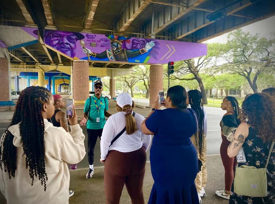 New Orleans Culture Street Art & Mural Walk - Seeing New Orleans through murals and neighborhood streets