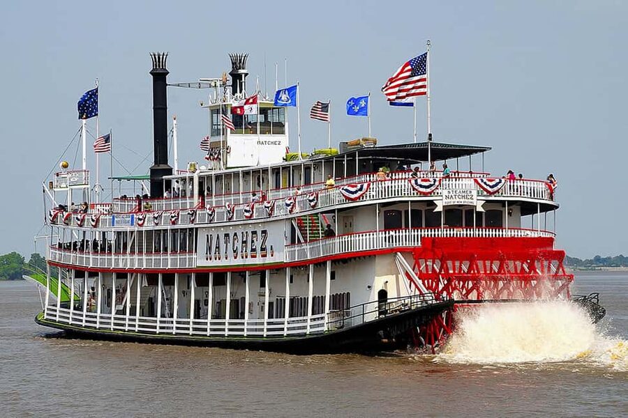 New Orleans: Daytime Steamboat Jazz Cruise + Optional Lunch - History from the captain and onboard narrator