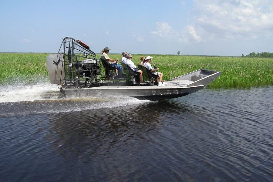 New Orleans: Destrehan Plantation & Airboat Combo Tour - Leaving New Orleans for the Old River Road