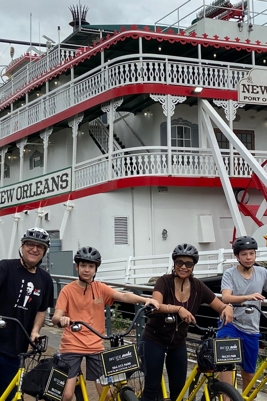 New Orleans: E-Buzz the Crescent & More eBike Tour - An Above-Ground Cemetery and the Character of Esplanade Avenue