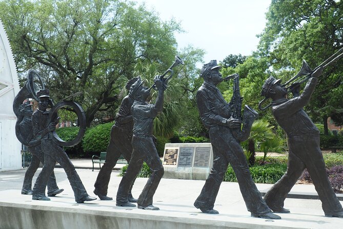 New Orleans French Quarter and Voodoo History Walking Tour - Royal Street, the courts, and Louisiana politics