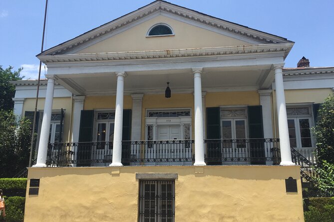 New Orleans French Quarter Architecture Walking Tour - The Cabildo and Presbytere