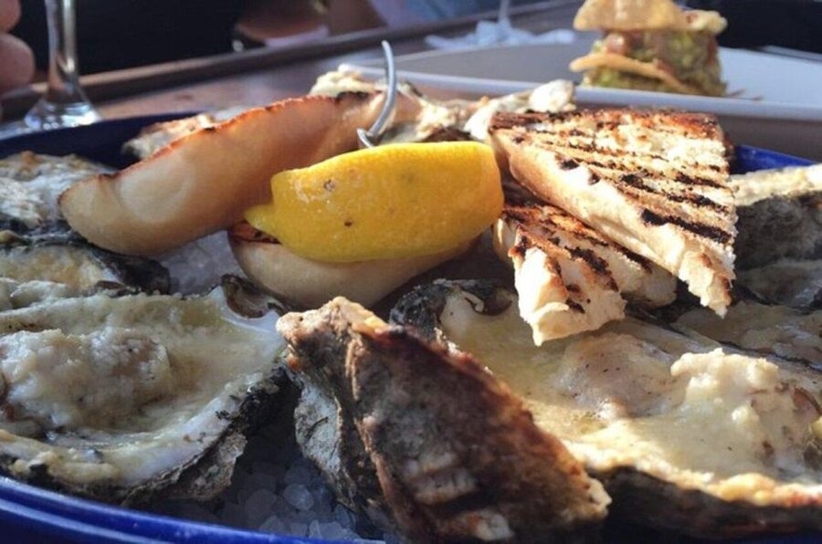 New Orleans: French Quarter Cocktail and Foodie Crawl Tour - The French Quarter between the stops