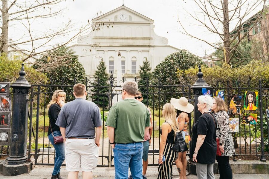 New Orleans: French Quarter Food Tour with Tastings - Six New Orleans tastings in one French Quarter walk