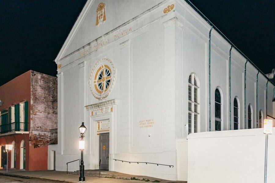 New Orleans: French Quarter Ghost Tour with Interior Visit - Starting at Decatur Street