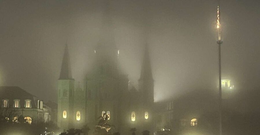 New Orleans: French Quarter Ghosts and True Crime Tour - A guide-led experience, not a scripted scare show