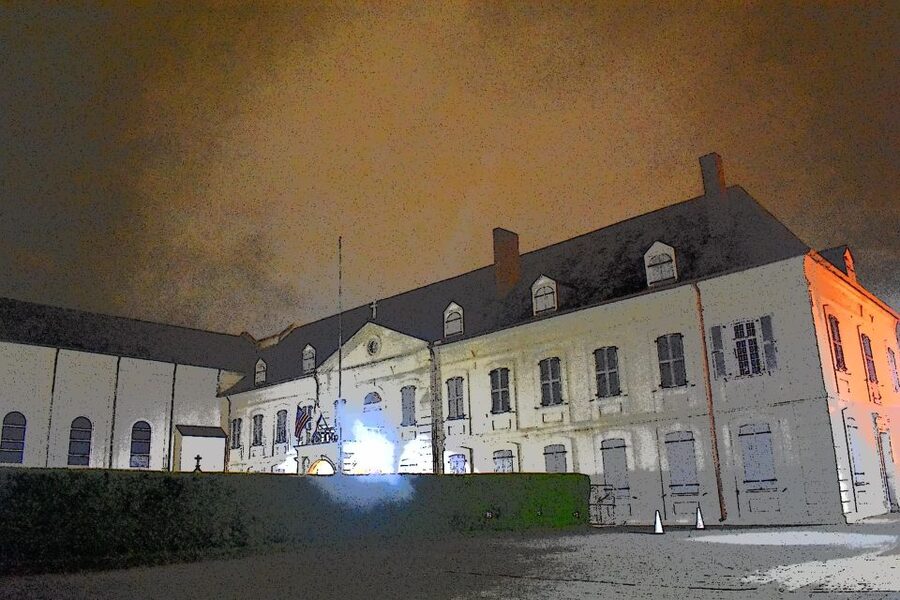 New Orleans: French Quarter Ghosts and True Crime Tour - Should you book the French Quarter Ghosts and True Crime Tour?