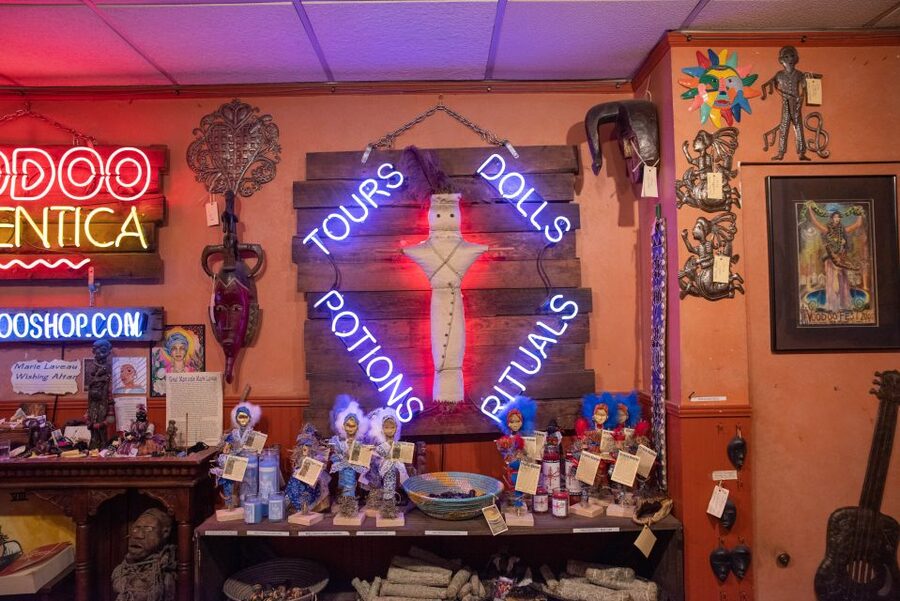 New Orleans: French Quarter, Witches, Voodoo, & Ghost Tour - Who will enjoy this tour most