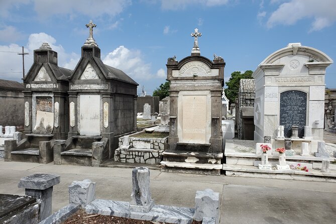 New Orleans Garden District and Cemetery Bike Tour - What $55 really gets you