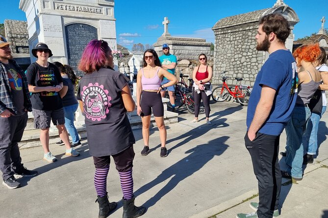 New Orleans Garden District and Cemetery Bike Tour - Meeting point, weather, and practical planning