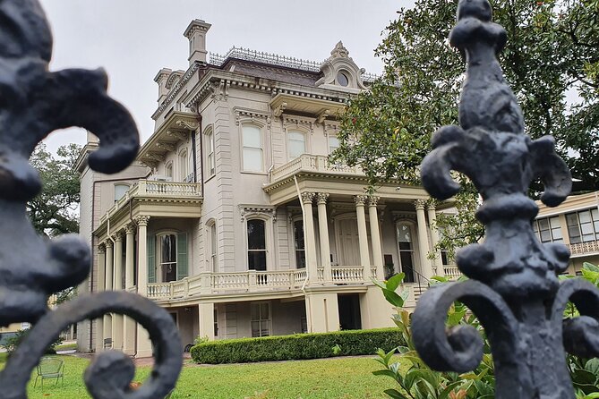 New Orleans Garden District and Cemetery Bike Tour - Who will enjoy this bike tour most