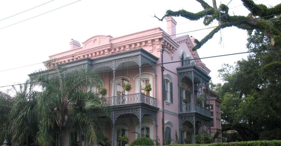 New Orleans: Garden District Walking Tour - Why the Garden District works so well on foot