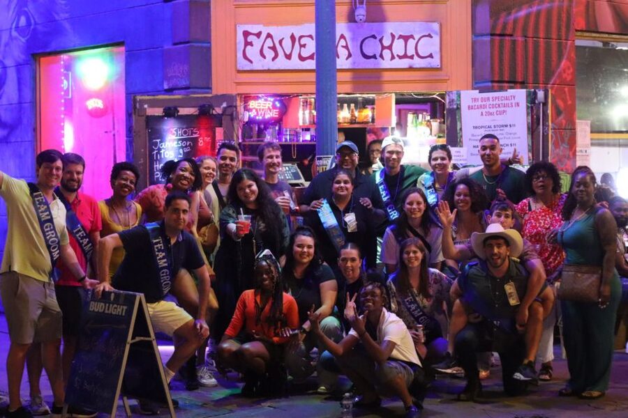 New Orleans: Ghost and Haunted Pub Crawl Tour with Free Shot - Why the $18 price works