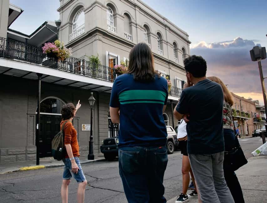 New Orleans: Ghosts of French Quarter Nighttime Walking Tour - Lalaurie Mansion and the darker stories