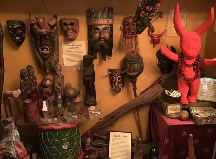New Orleans: Guided Museum and Voodoo Walking Tour - Starting with New Orleans Voodoo inside a small museum
