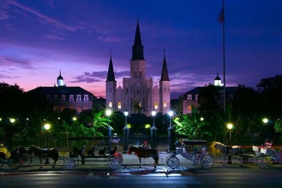 New Orleans: Haunted Ghosts & Supernatural Walking Tour - Madame Lalaurie’s House and the darker side of the Quarter